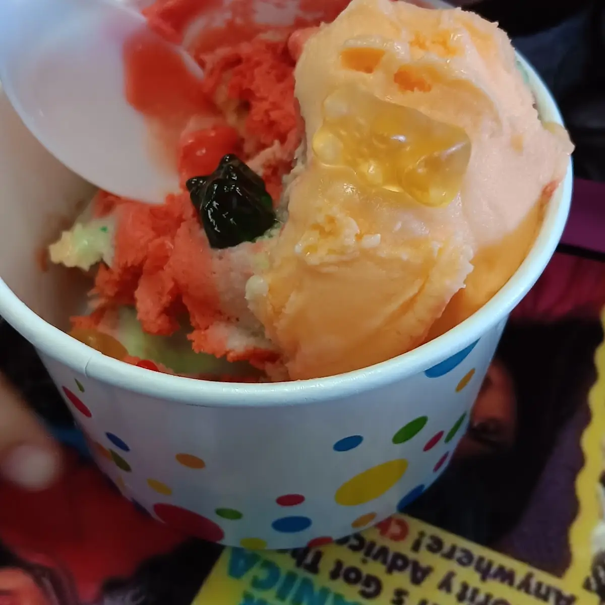Rainbow Sherbet w Gummy Worms