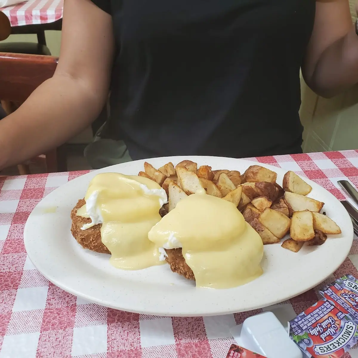 Crab Cake Benedict