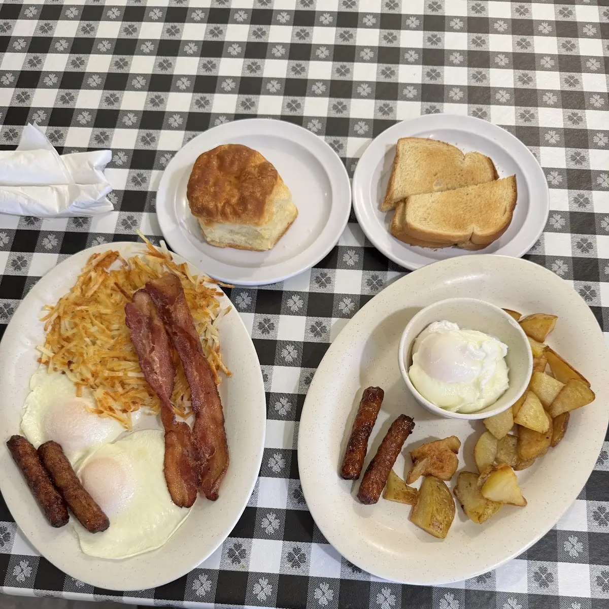 Eggs Bacon and Hash Browns
