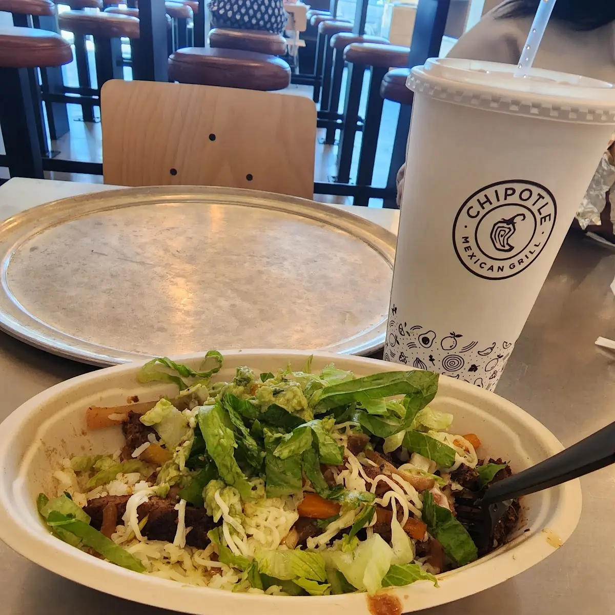Garlic Steak Cheese Rice Beans Lettuce and Guacamole Dip