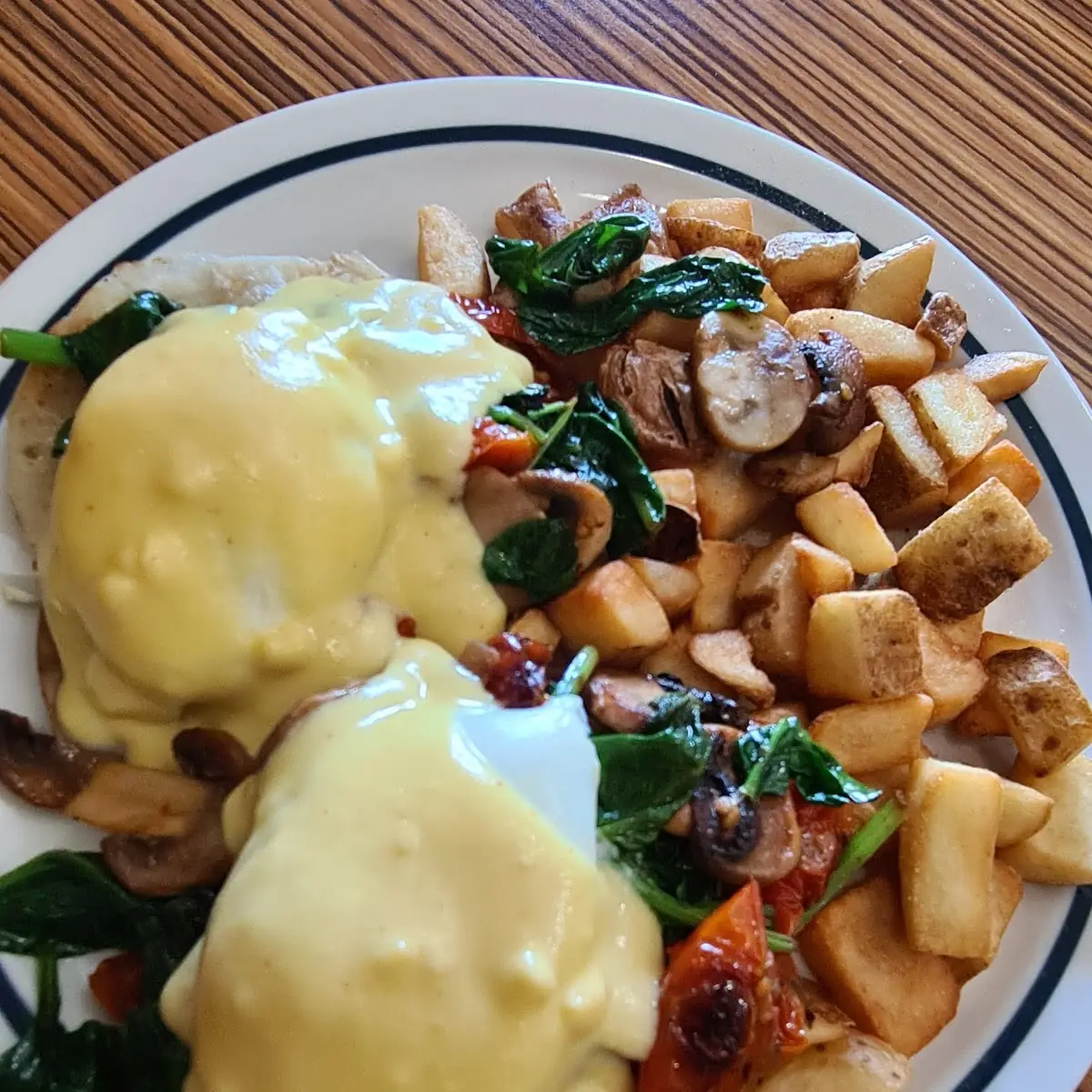 Eggs Benedict