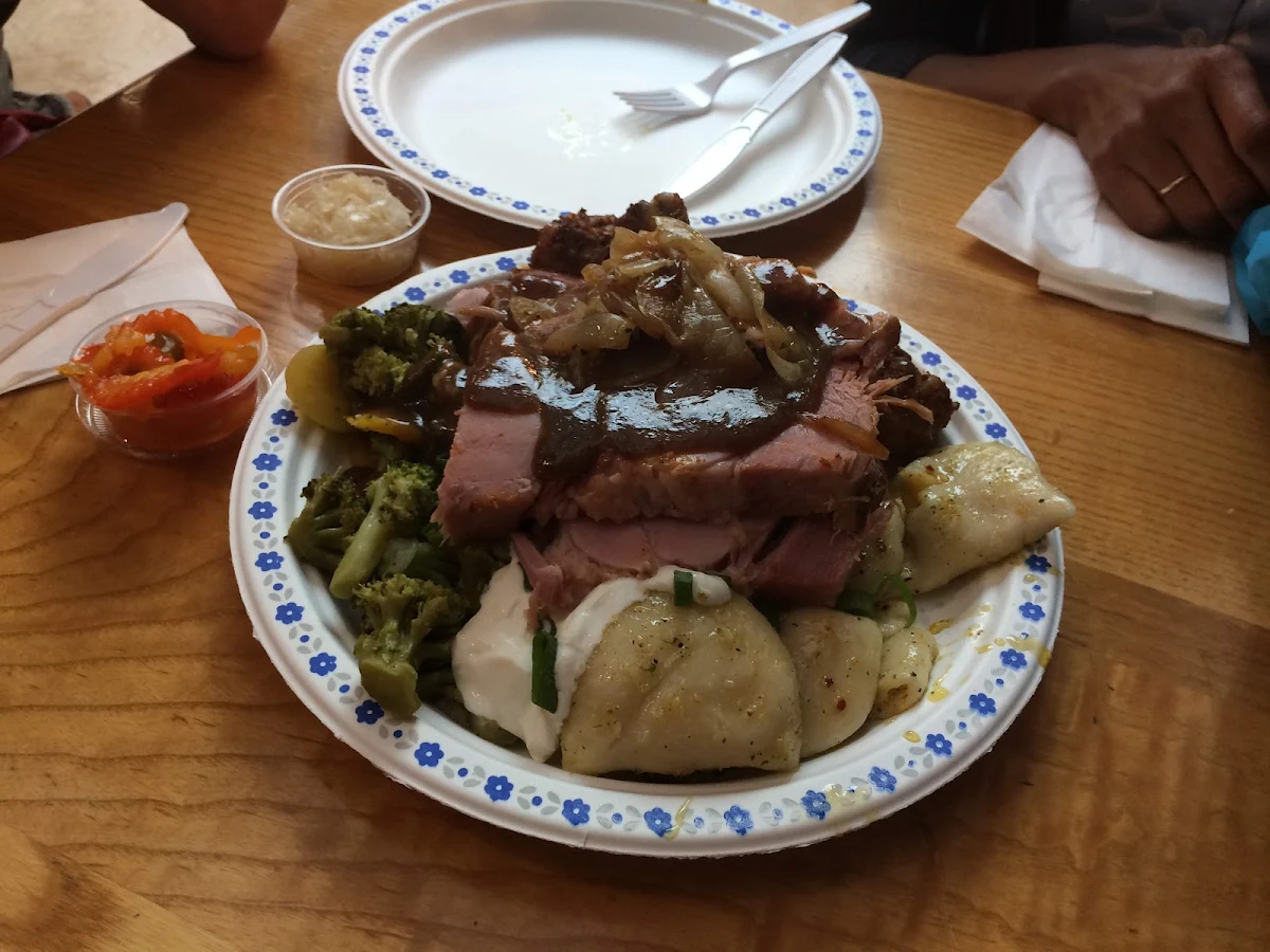 Roast Beef Dinner, Sharky's Chophouse & Eatery