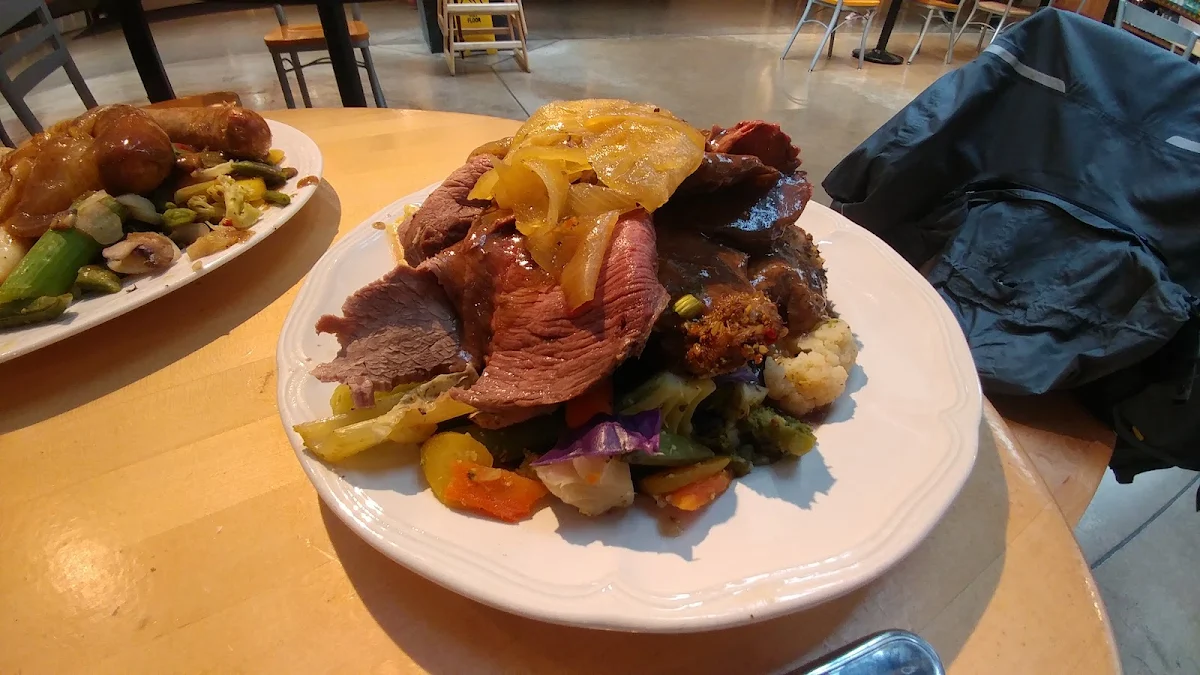 Stirloin with Vegetables, Sharky's Chophouse & Eatery