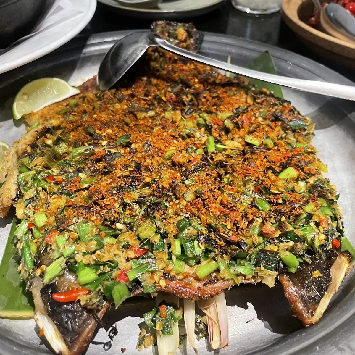 Steamed Fish Head with Two Flavored Chili