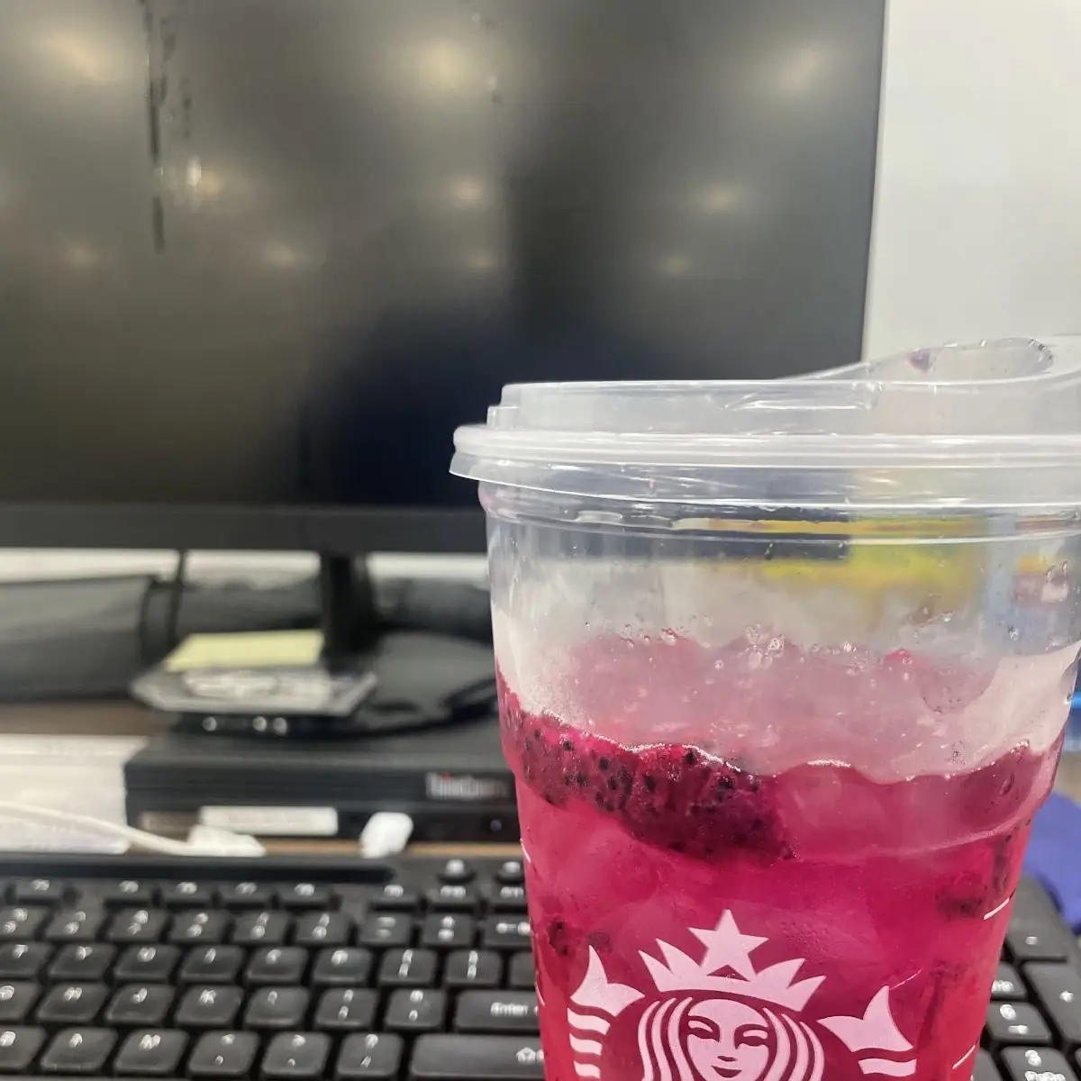 Treinta Mango Dragonfruit