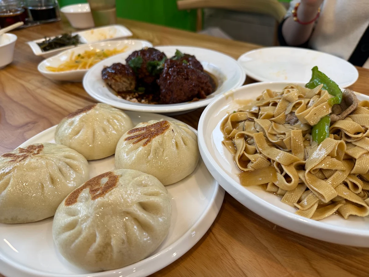 1 Piece of Pork and Cabbage Bun Soy Milk, Northeast Comfort Food