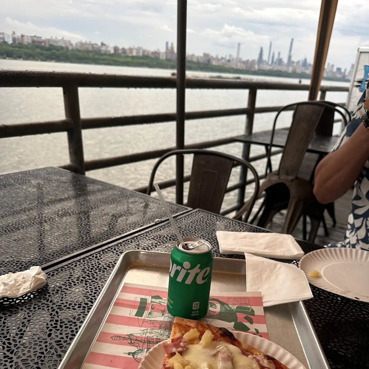Pizza Hawaiana
