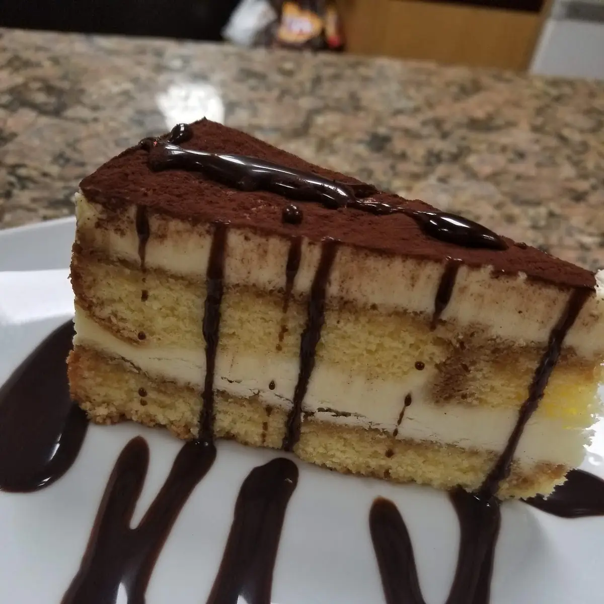 Tiramisu Cake