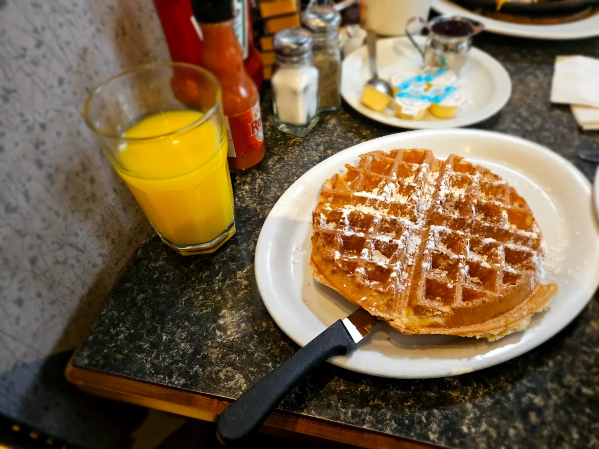 French Toast Benny