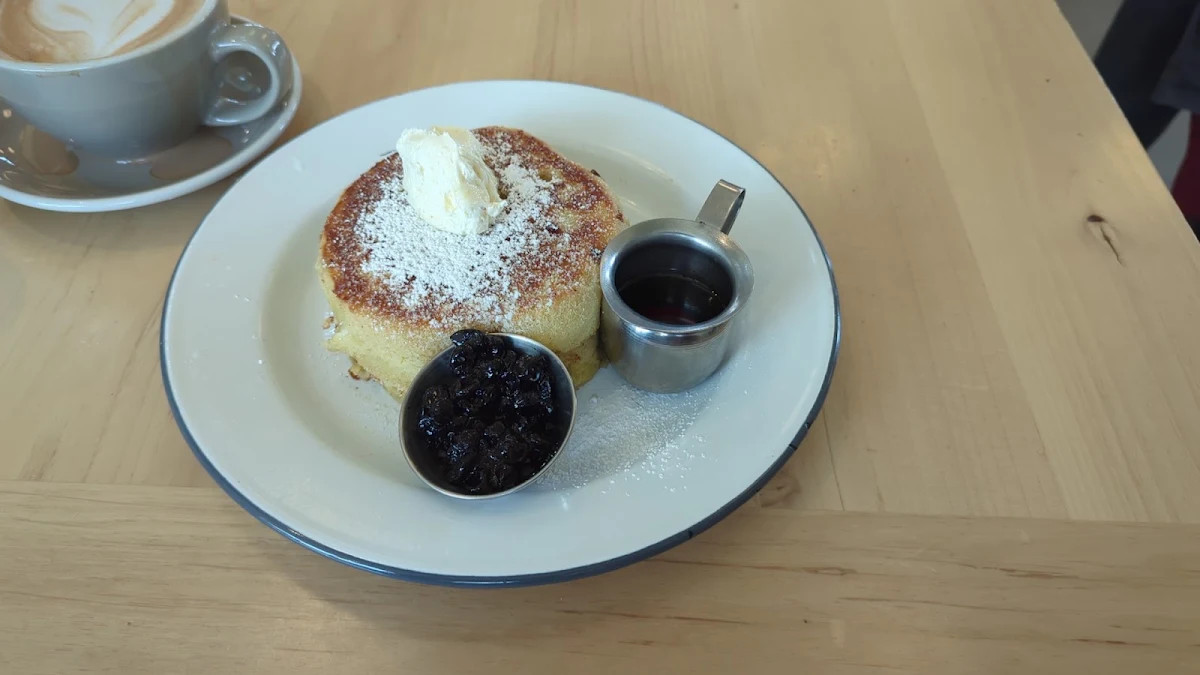 Lemon Ricotta Pancakes