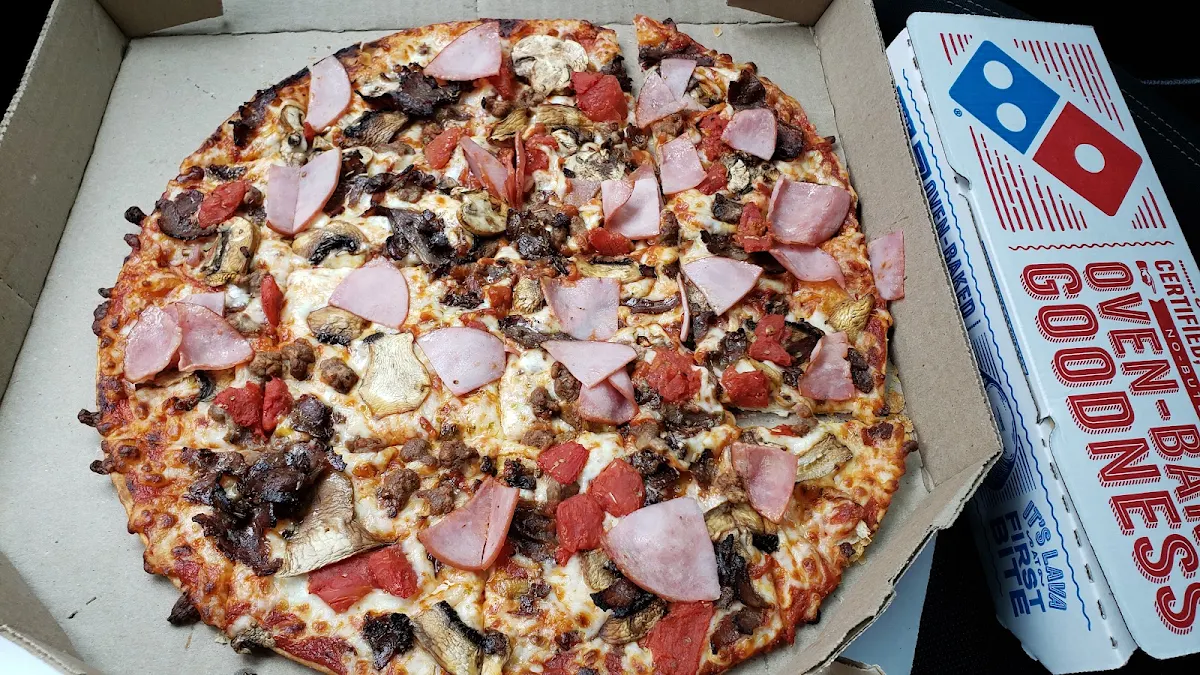 Large 14 Thin Crust 5 Topping Pizza