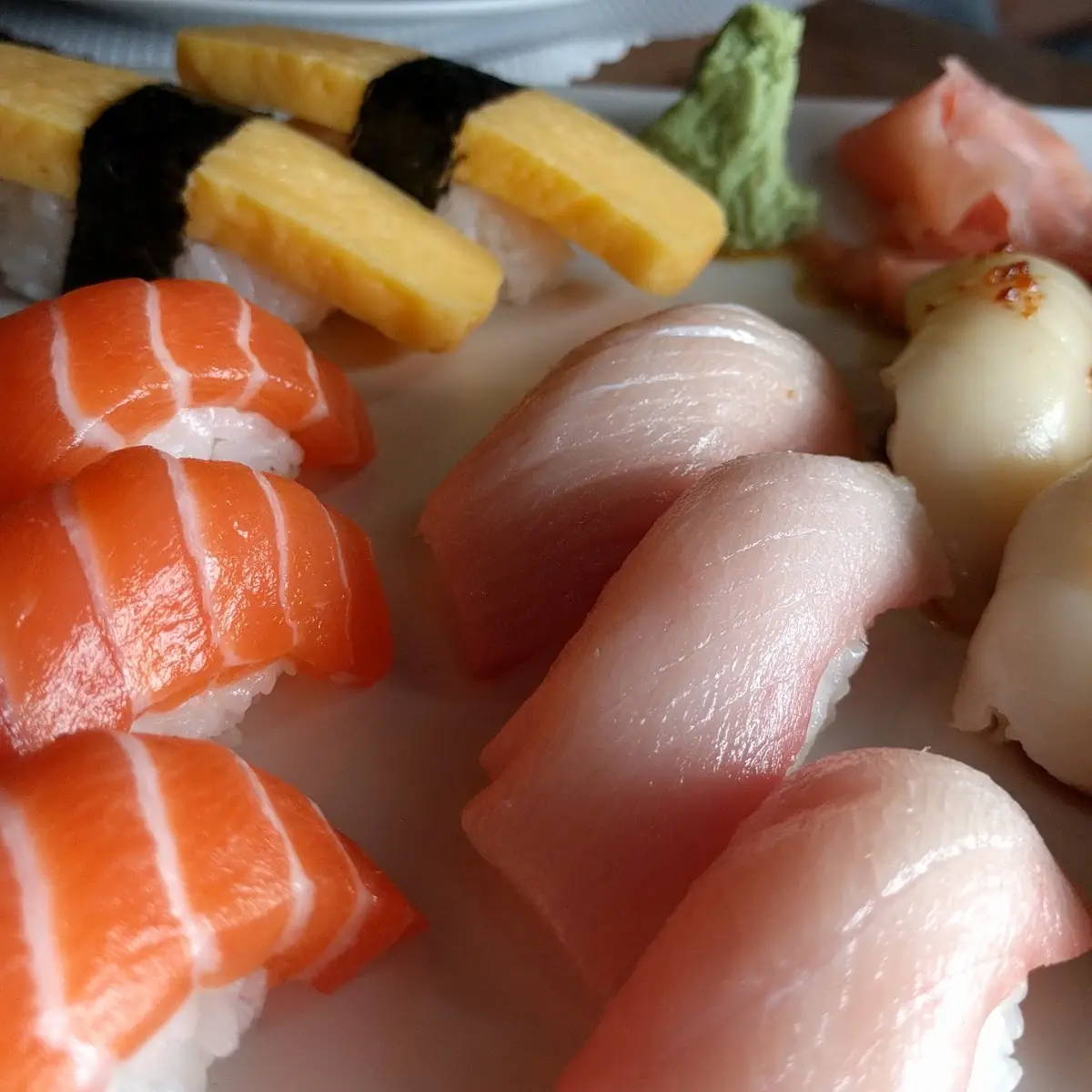 Spicy Salmon Roll