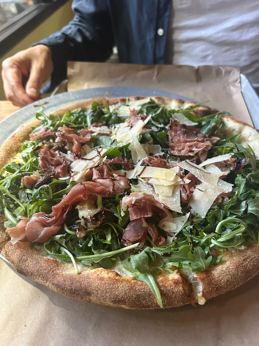 Prosciutto and Fig Pizza