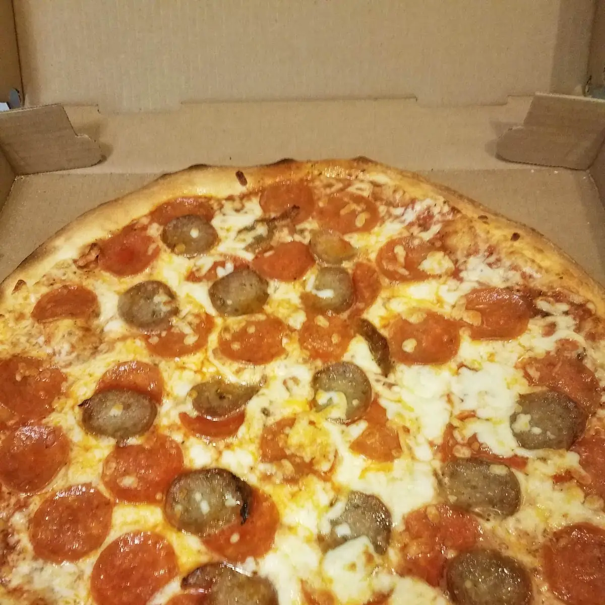 Large Pepperoni & Sausage Pizza