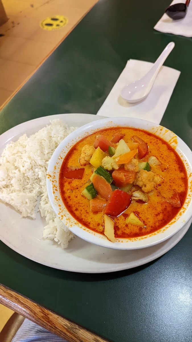 Chicken Curry Soup, Mad Mango Cafe