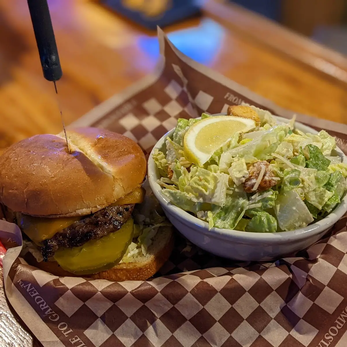 Cheeseburger Basket