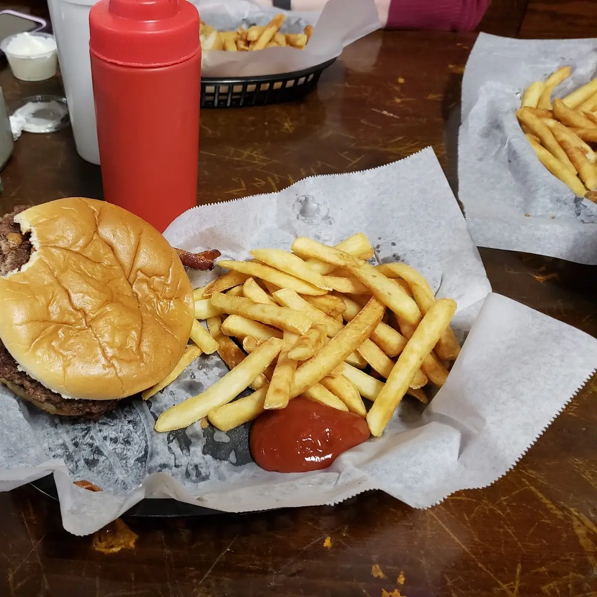 Cubbies Double Cheeseburger