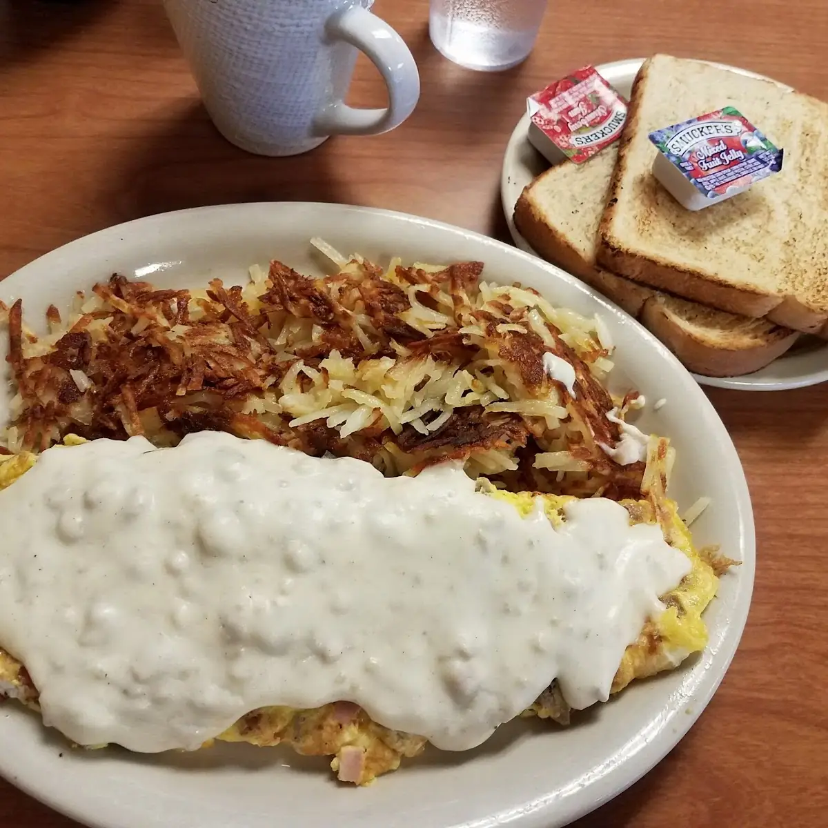 Meat Lovers Omelette with Gravy