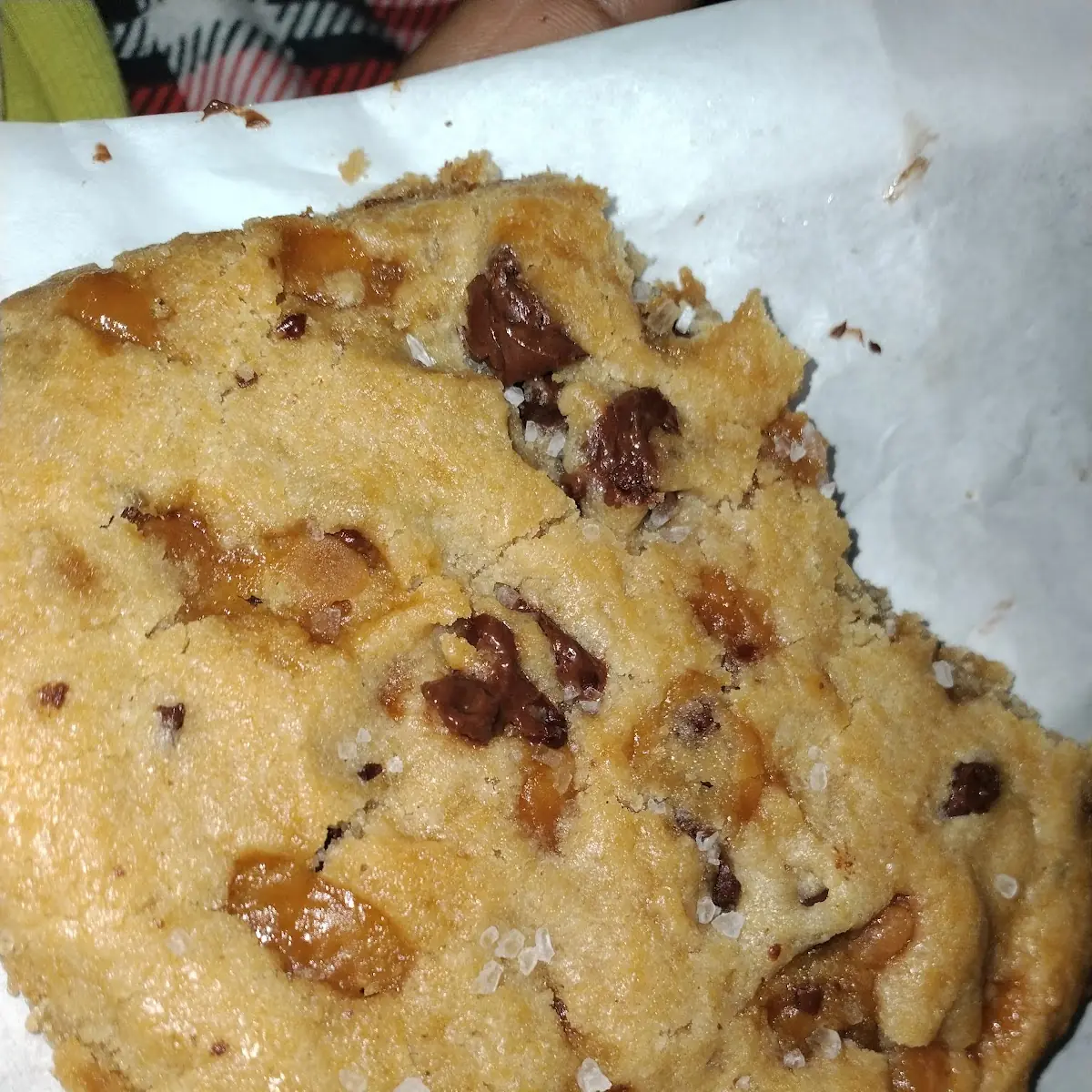 Salted Caramel & Chocolate Cookie