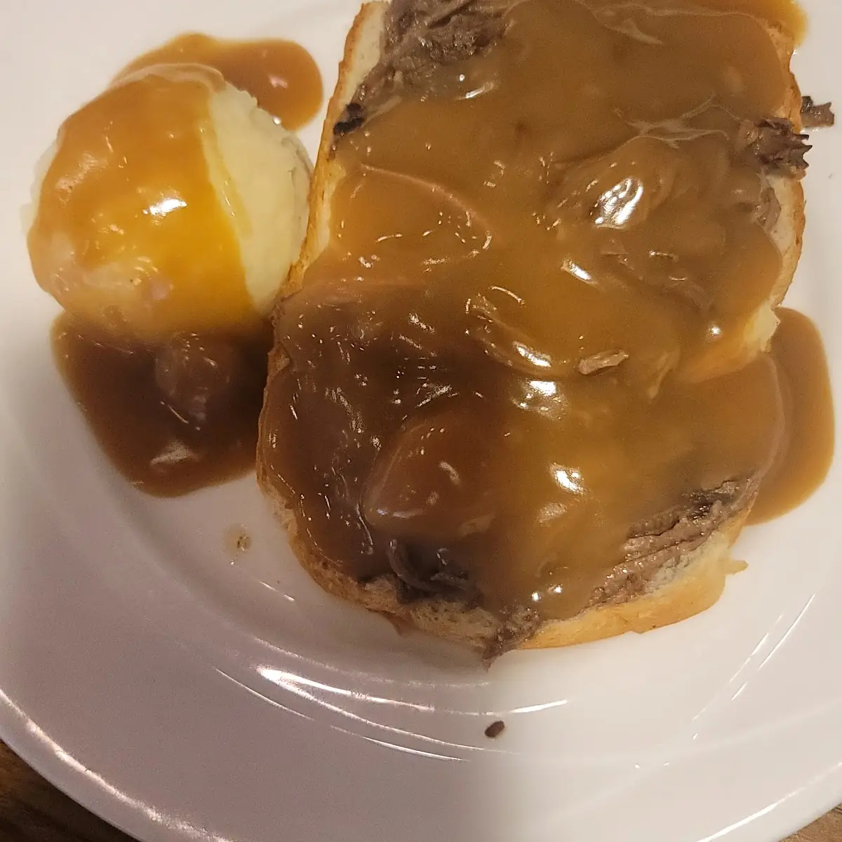 Open Face Roast Beef with Potatoes