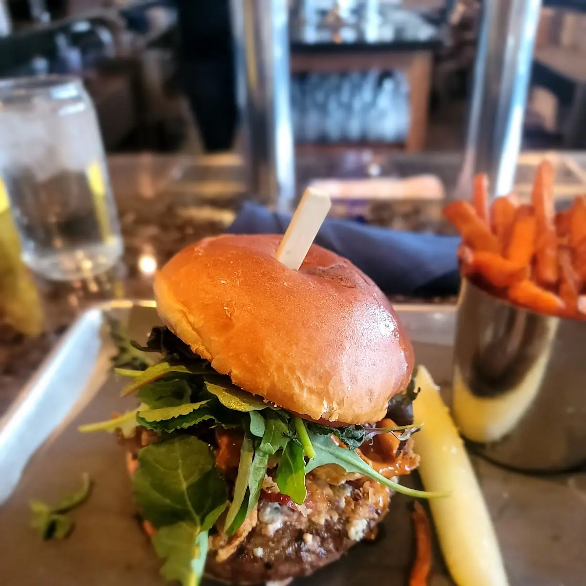 Bleu Chip Burger