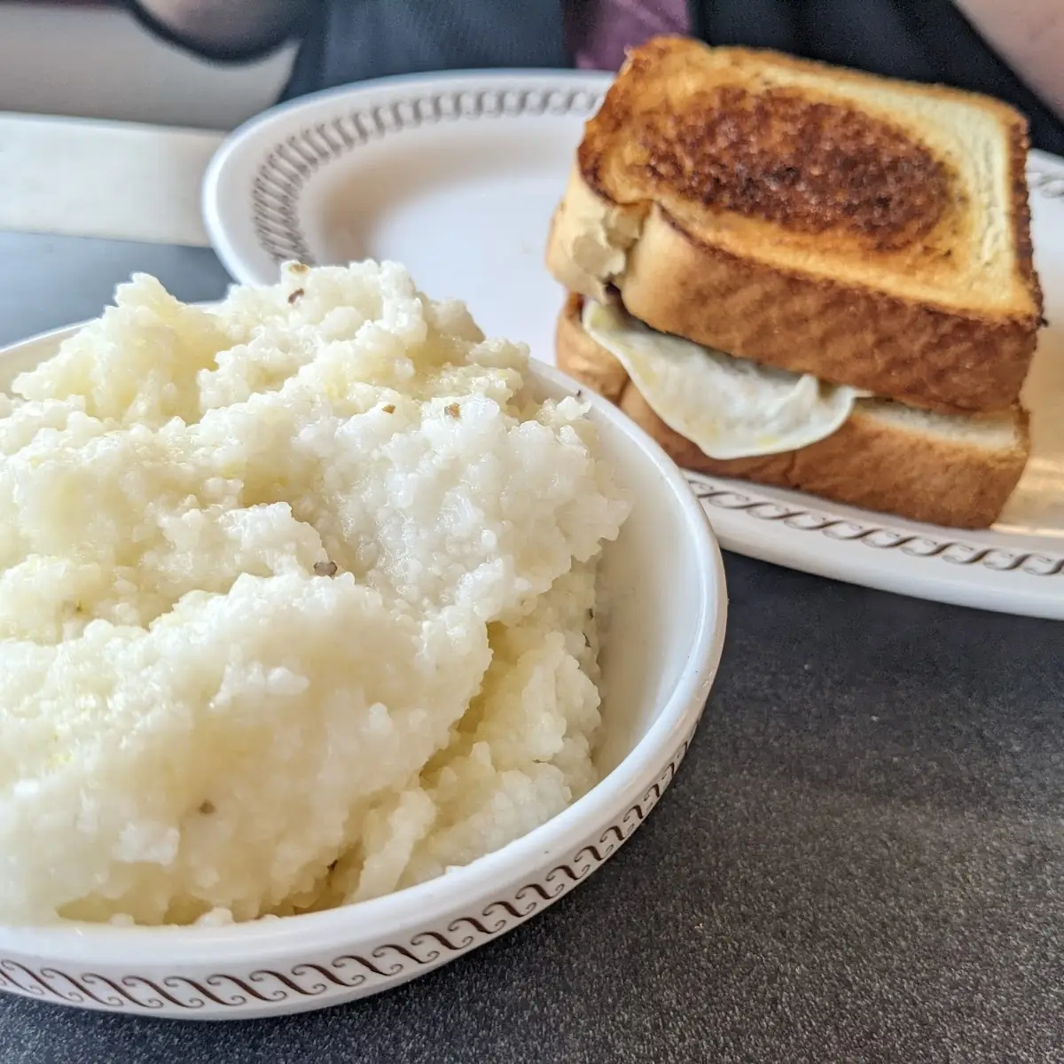 Texas Toast and Grits
