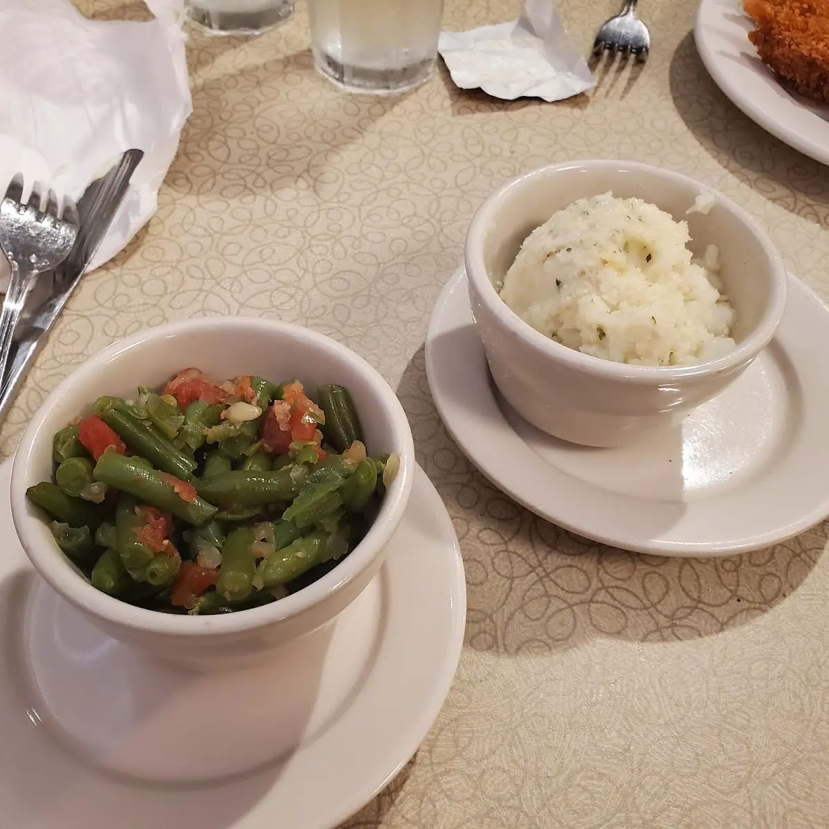 Green Beans Garlic Mashed Potatoes