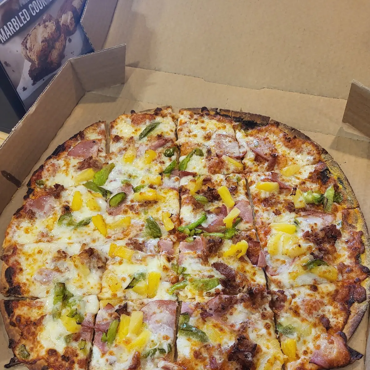 Hawaiian Pizza
