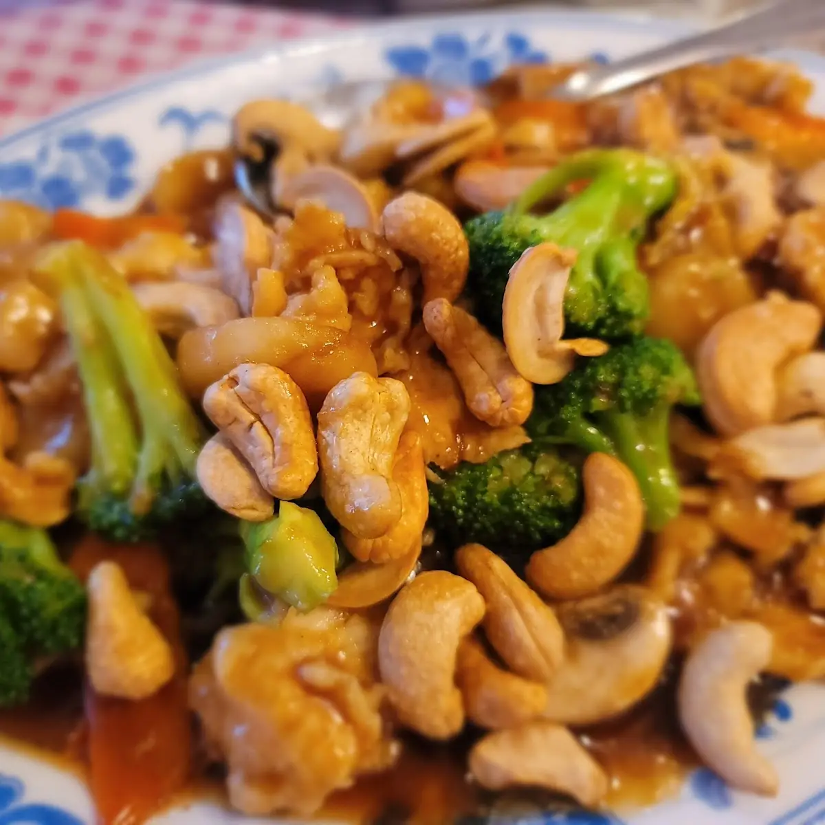 Cashew Chicken