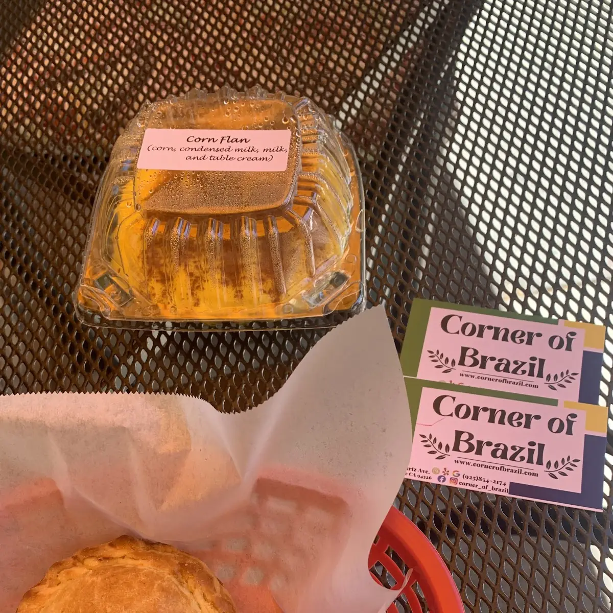 Empadinha De Frango a Nice Flaky Little Pie with Chicken Inside