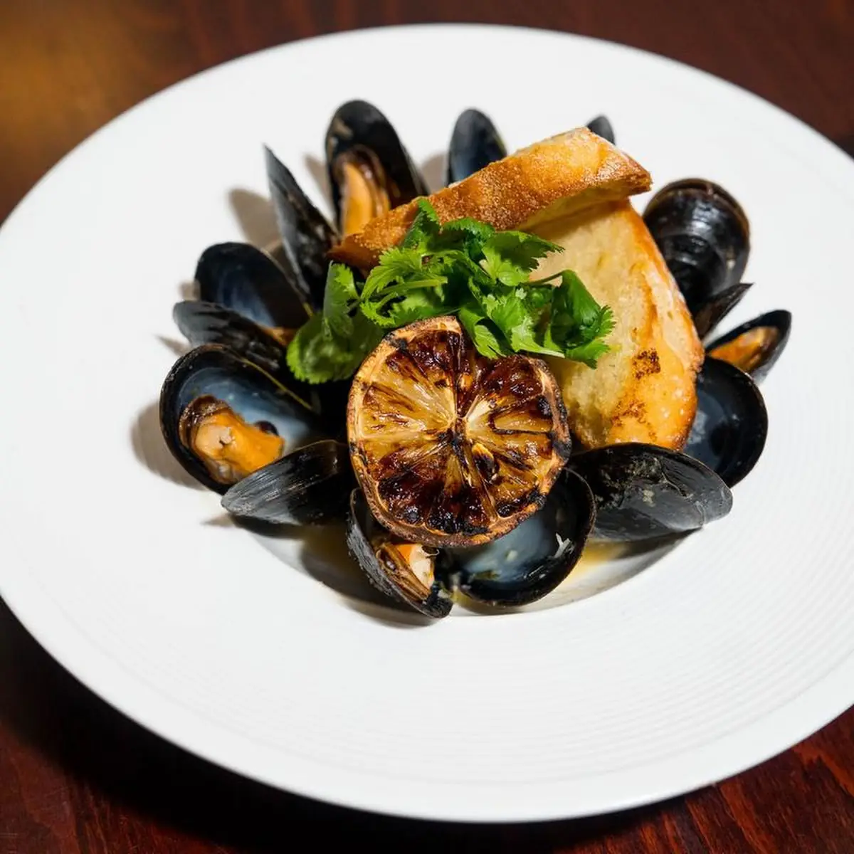 Mejillones Al Vino Blanco
