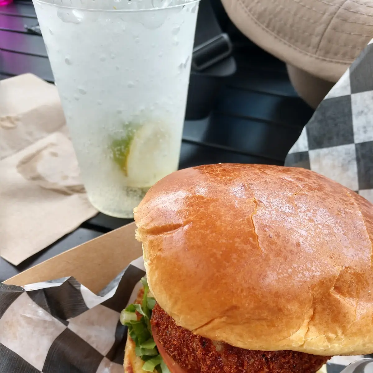 Crab Cake Sandwich and Limeade