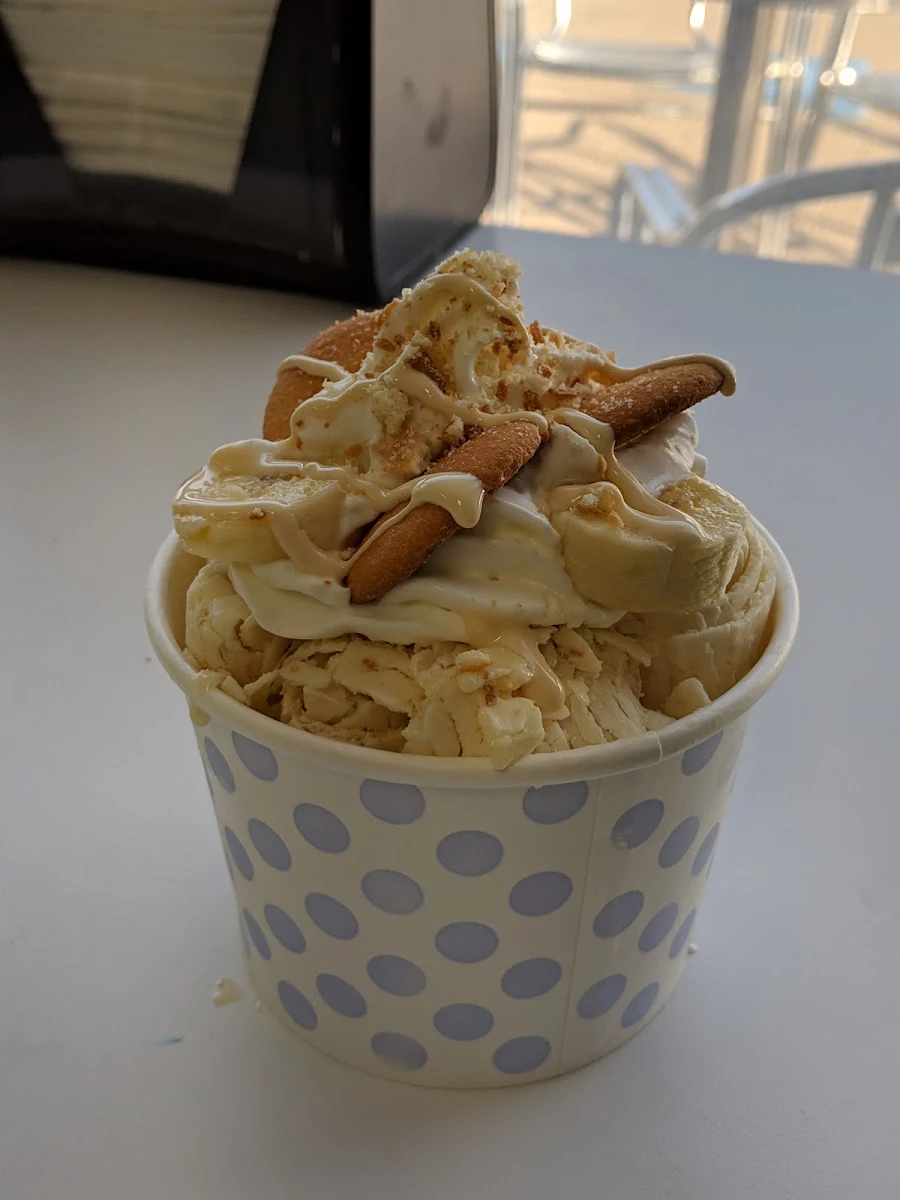 Banana Pudding Roll