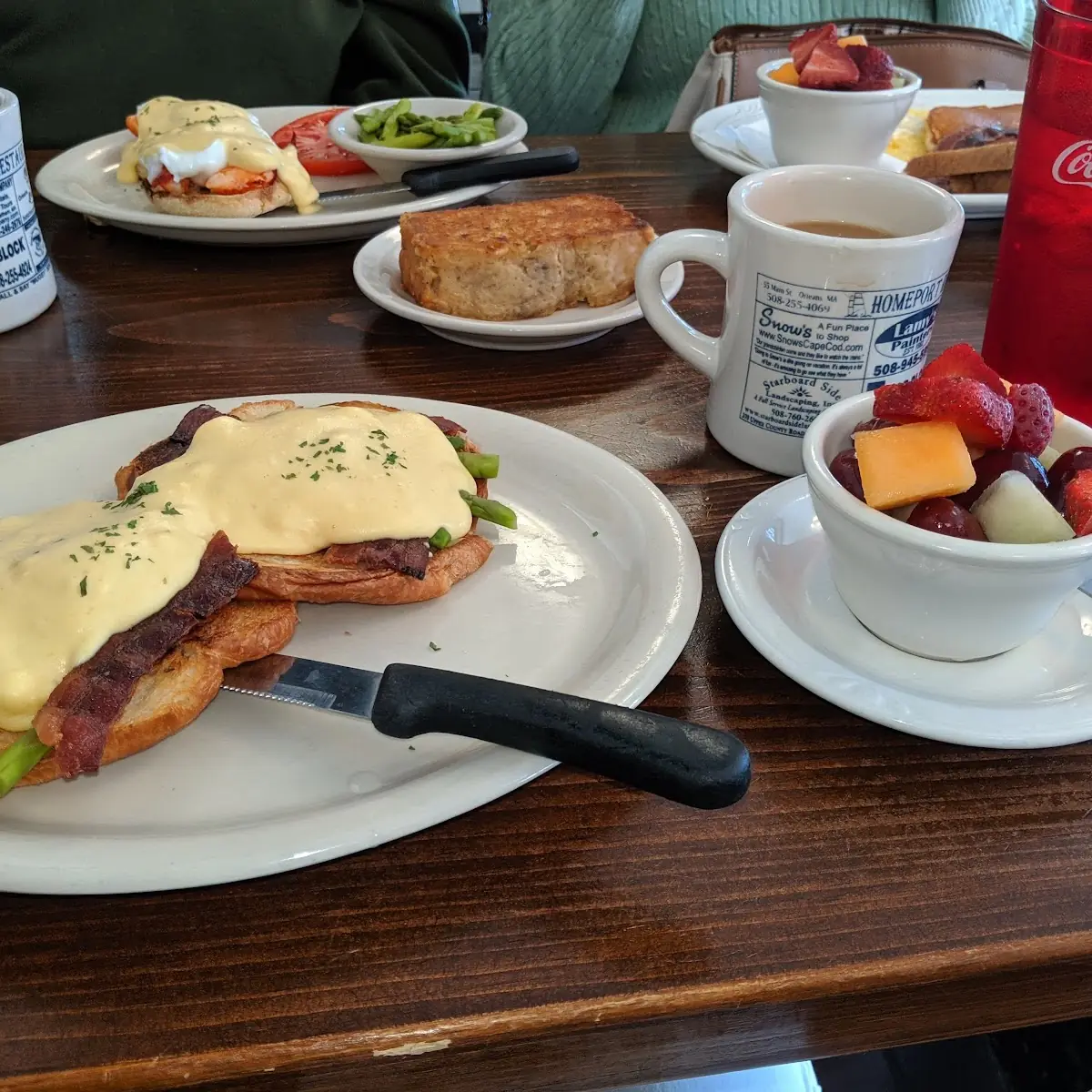Benedict w Lobster and Asparagus Fruit Cup and Coffee