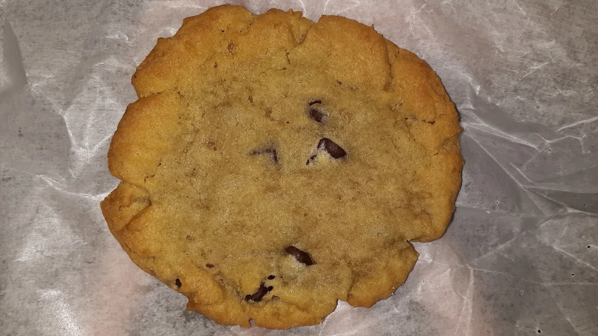Chocolate Chip Cookie