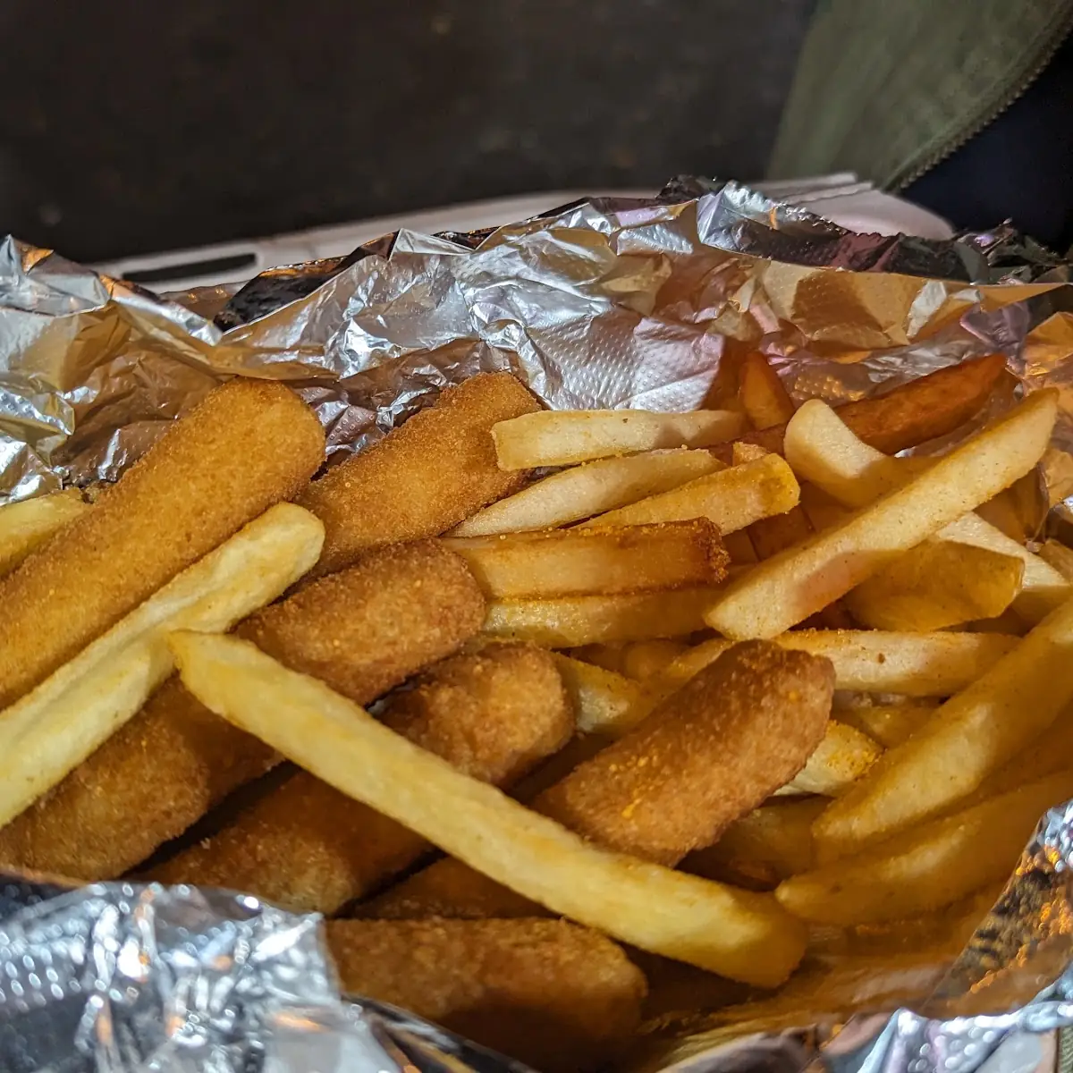 Mozzarella Cheese Sticks and Fries