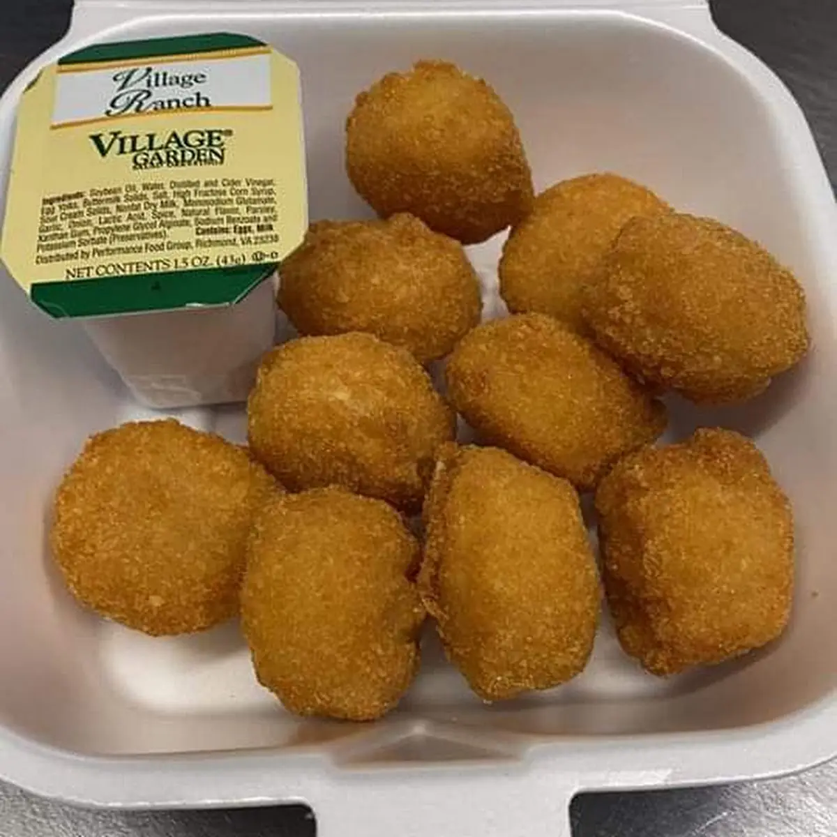Cheese Teasers with Dipping Sauce