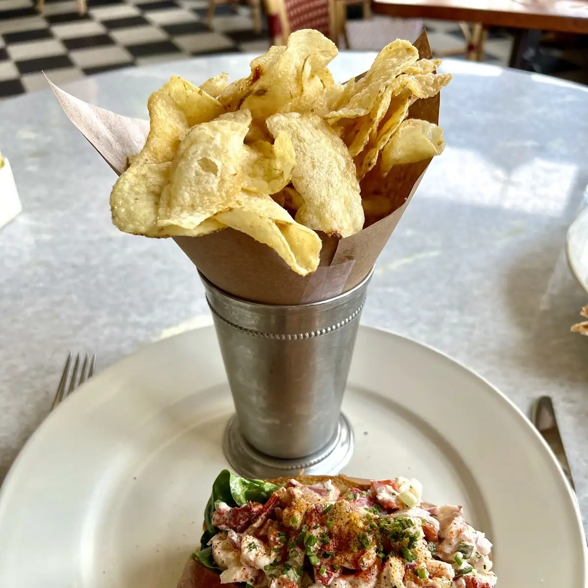 Lobster Roll with Potato Chips
