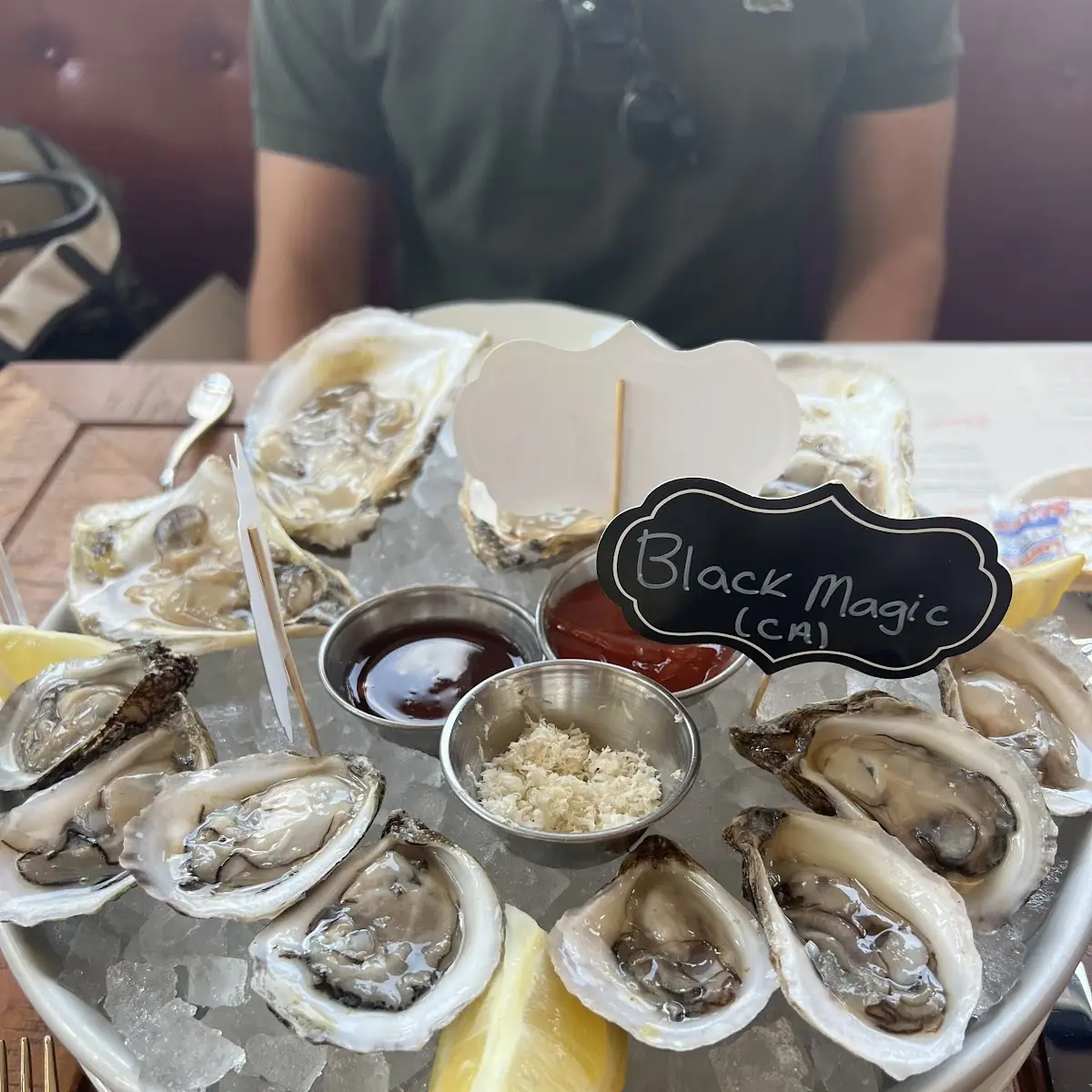 Raw Oysters and White Wine Pairing