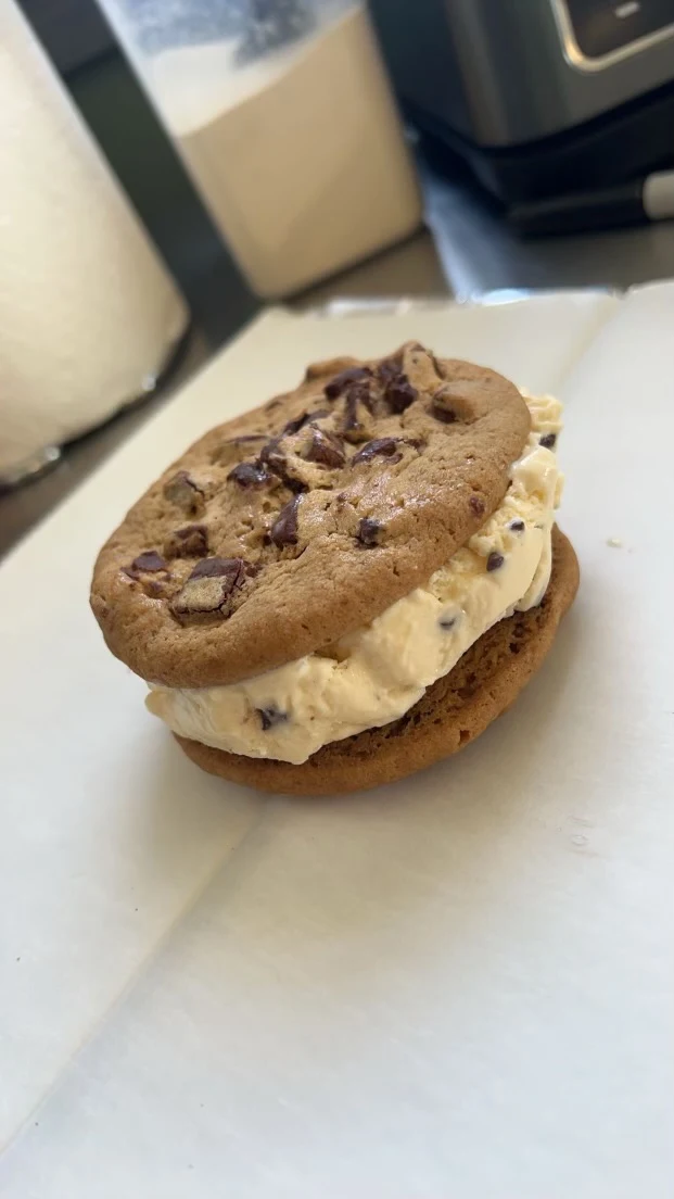 Ice Cream Sandwich
