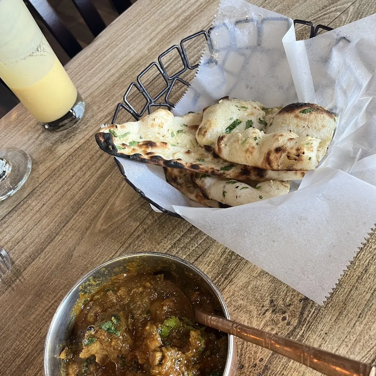 Garlic Naan & Rice