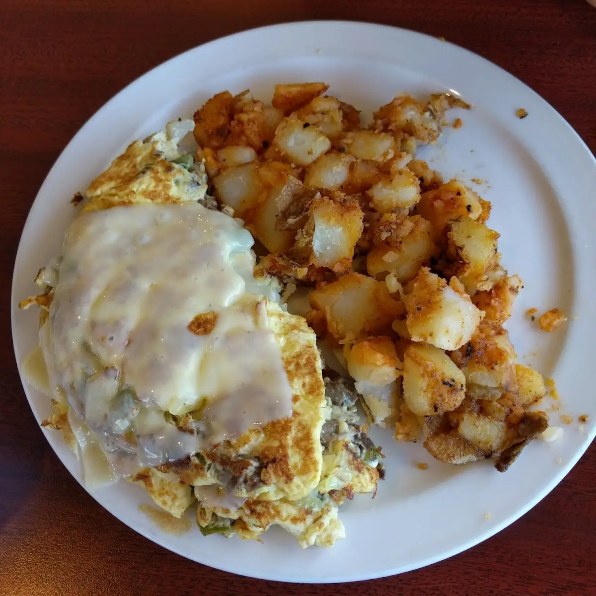 Philly Cheese Steak Omelette with Homefries