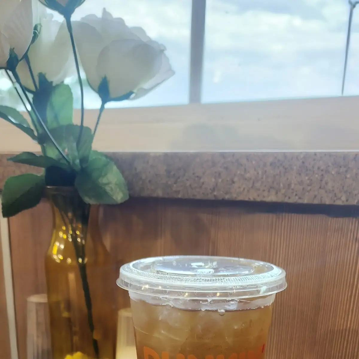 Green Tea with Raspberry Flavor Shot
