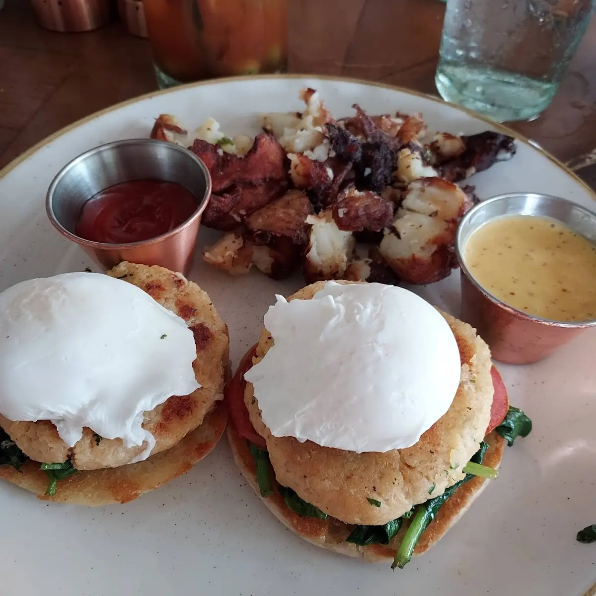 Crab Cake Benedict