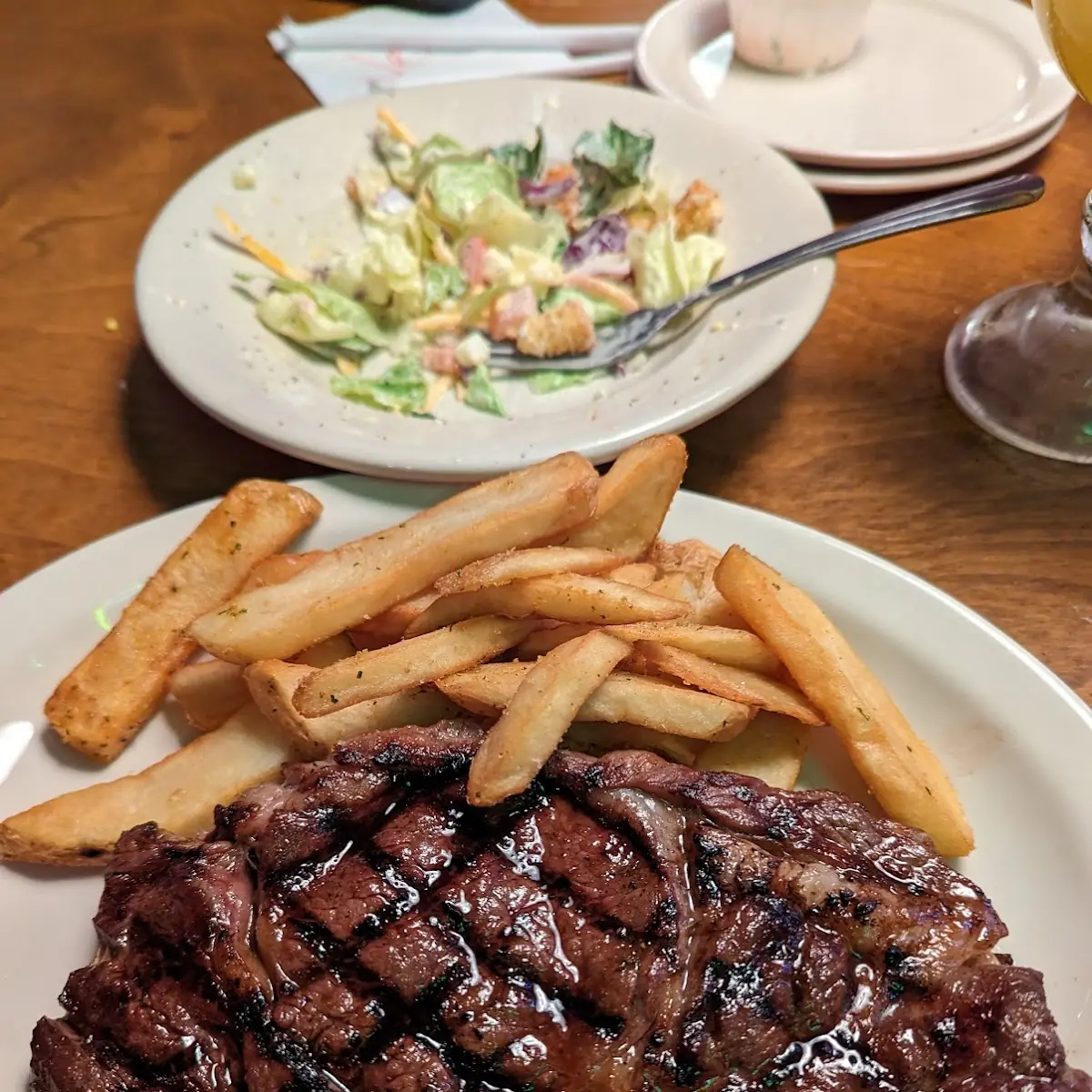 6 Oz Sirloin Steak Dinner