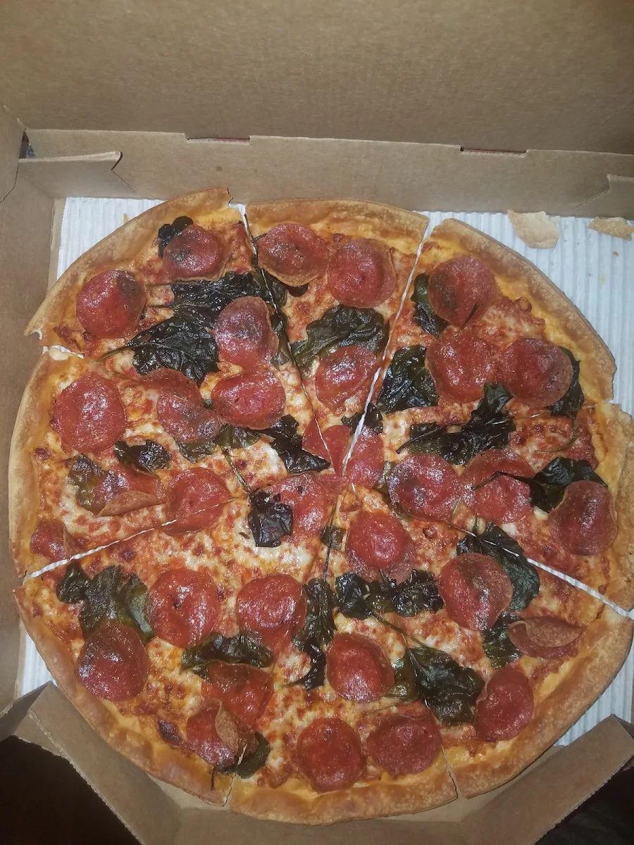 Thin Crust Pepperoni and Spinach