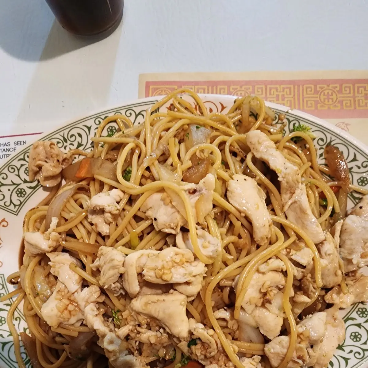 Chicken Lo Mein
