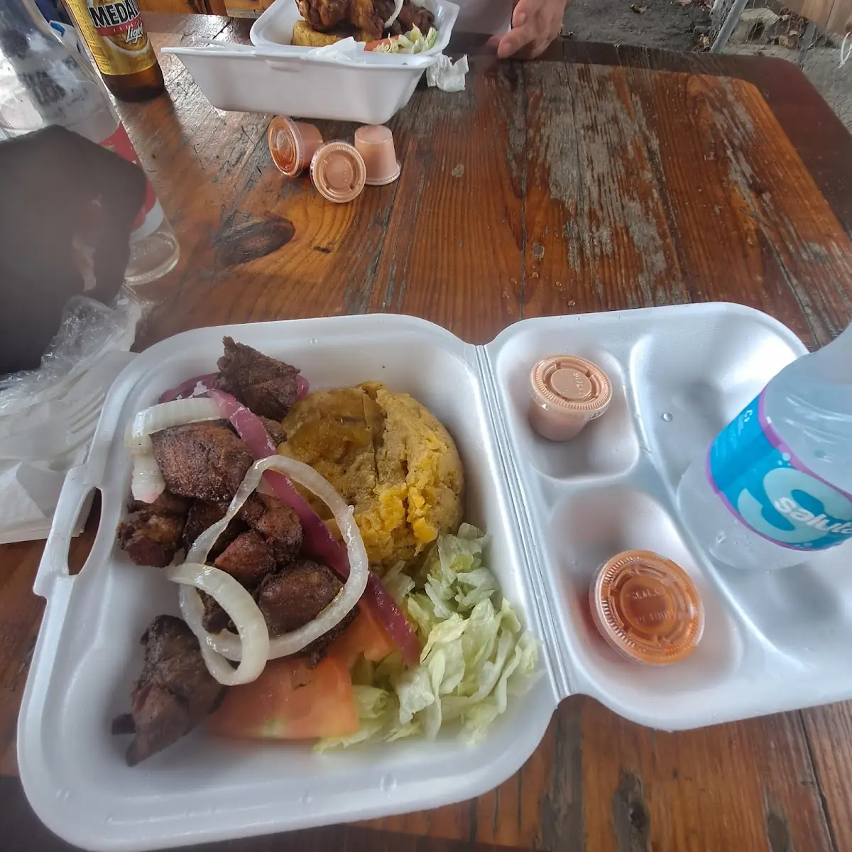 Carne Frita Con Mofongo