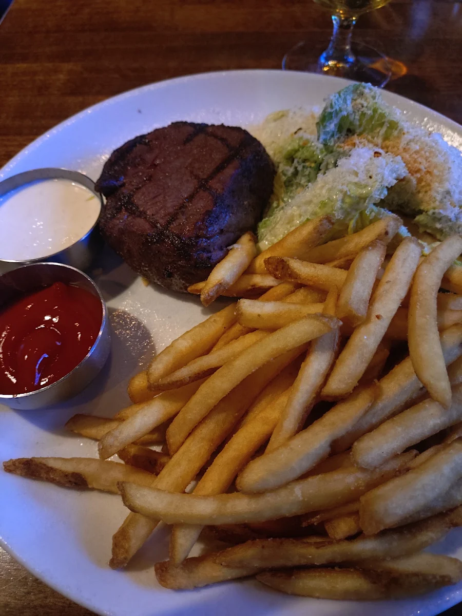 Steak Frites, The Village Taphouse