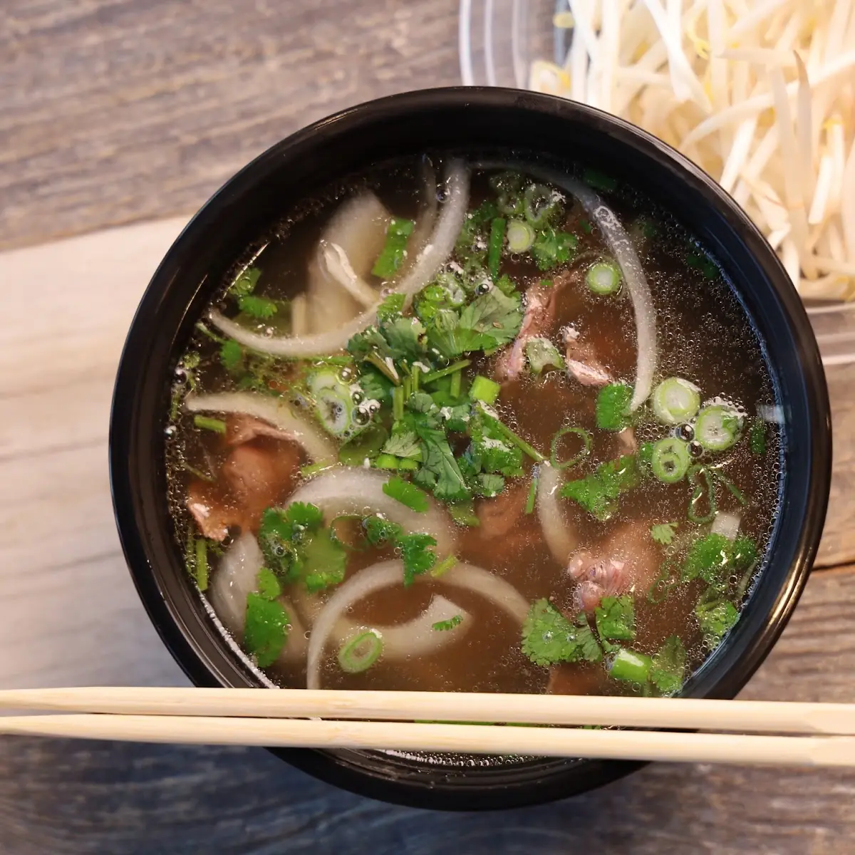 Pho Tai